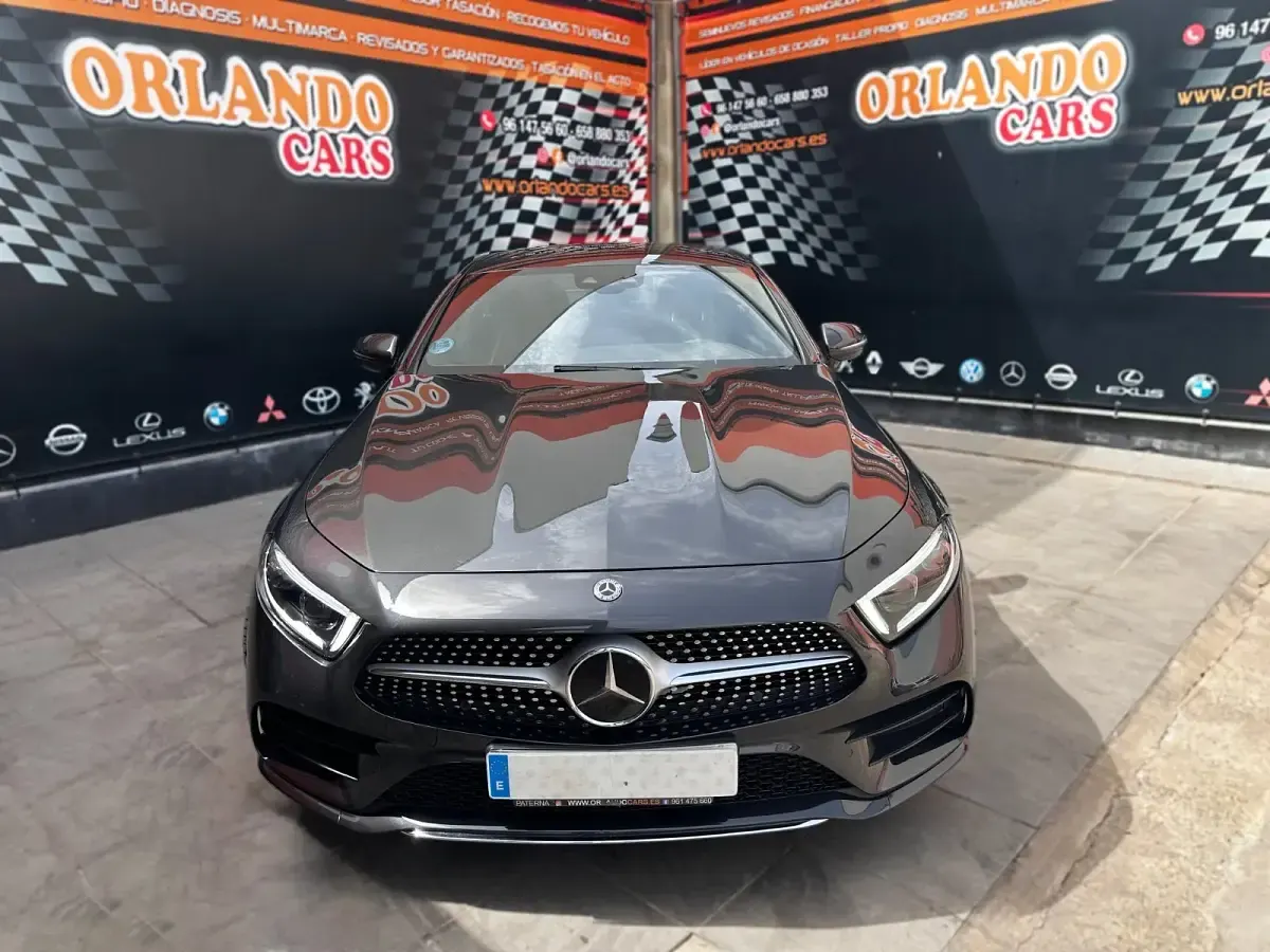 Usado Mercedes CLS300 AMG 246 CV (180 kW) 2020 Gris oscuro Coupe