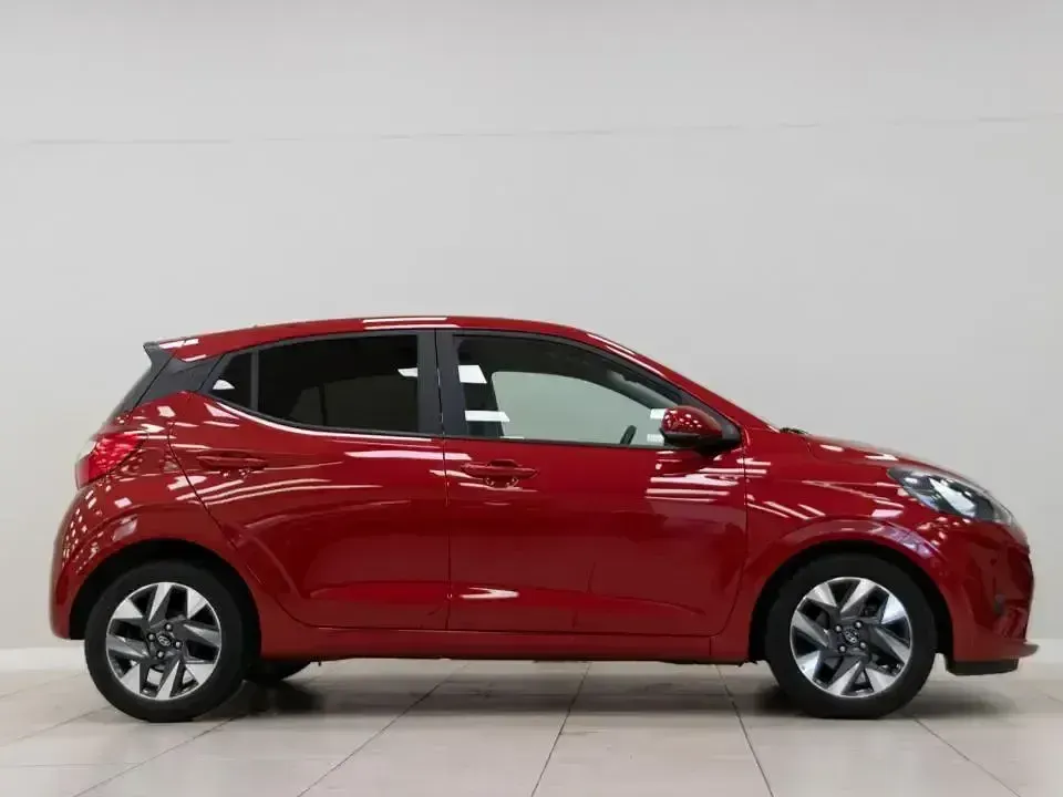 Usado Hyundai i10 63 CV (46 kW) 2025 Otro Utilitario