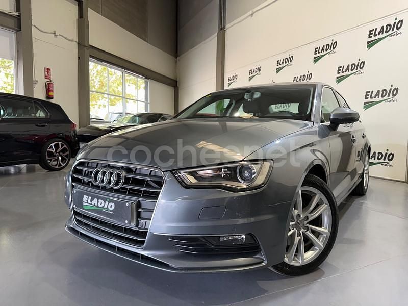 Gris / plata Usado 2014 Audi A3 Ambition Berlina | 14.990 € (Precio justo) - Imagen 1/4
