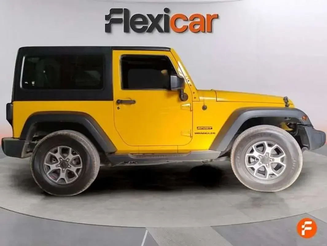 Usado Jeep Wrangler Rubicon 273 CV (200 kW) 2019 Amarillo SUV
