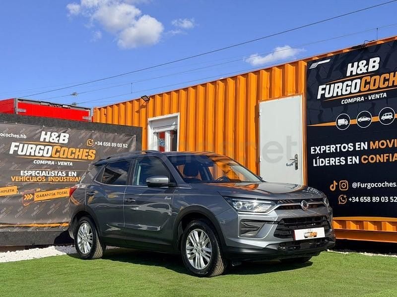 Usado Ssangyong (KGM) Korando Limited 149 CV (109 kW) 2022 Gris / plata SUV