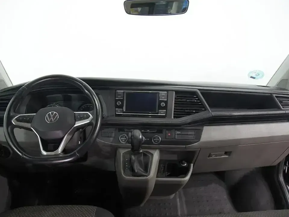 Usado VW Caravelle 150 CV (110 kW) 2024 Azul Van