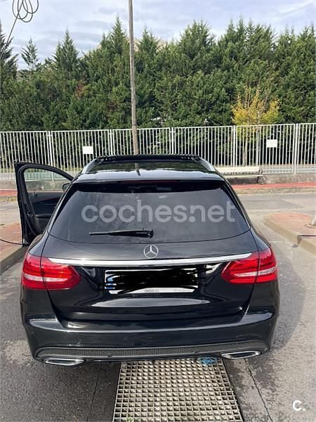 Usado Mercedes C250 AMG line 204 CV (150 kW) 2017 Negro Familiar