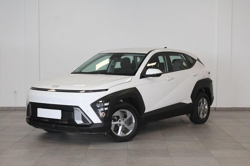 Usado Hyundai Kona 120 CV (88 kW) 2024 Blanco SUV