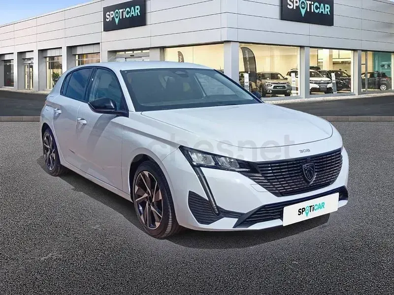 Usado Peugeot 308 Allure 130 CV (95 kW) 2024 Blanco Berlina