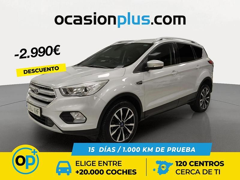 Gris / plata Usado 2018 Ford Kuga Trend SUV | 15.290 € (Buen precio) - Imagen 1/4