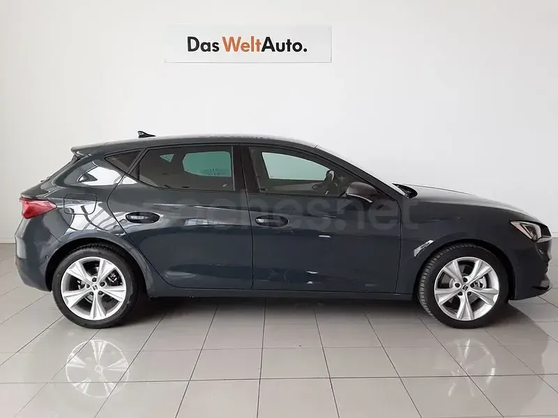 Nuevo Seat Leon FR 150 CV (110 kW) 2026 Azul Berlina