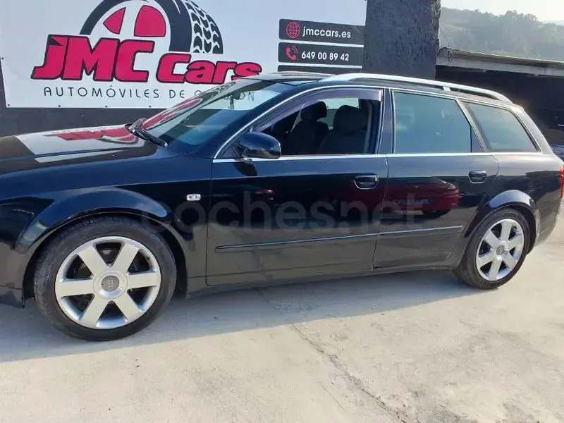 Usado Audi A4 Sport 130 CV (95 kW) 2004 Negro Familiar