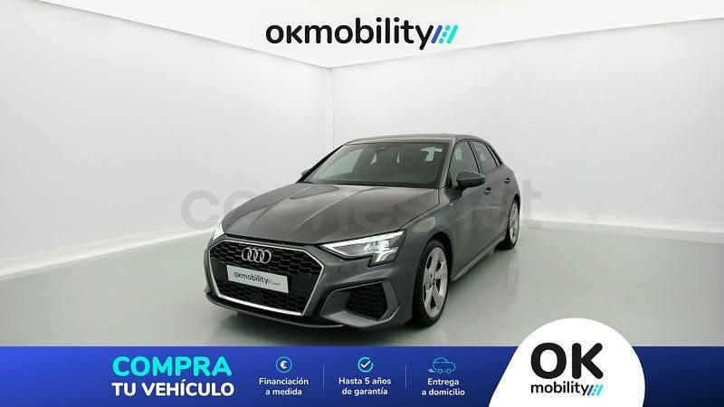 Usado Audi A3 S-Line 150 CV (110 kW) 2024 Gris / plata Berlina
