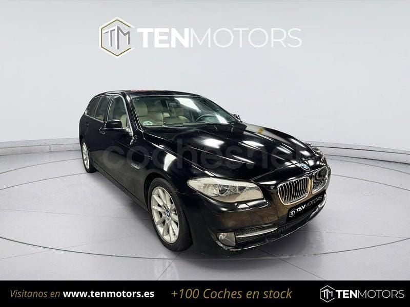 Usado BMW 520 Comfort Edition 184 CV (135 kW) 2012 Negro Familiar
