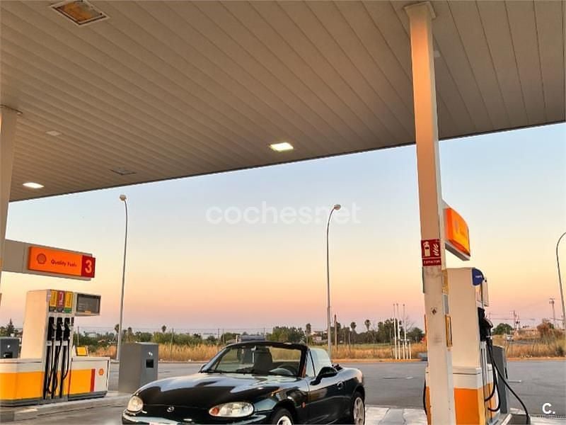 Usado Mazda MX5 Touring 110 CV (80 kW) 2000 Verde Descapotable