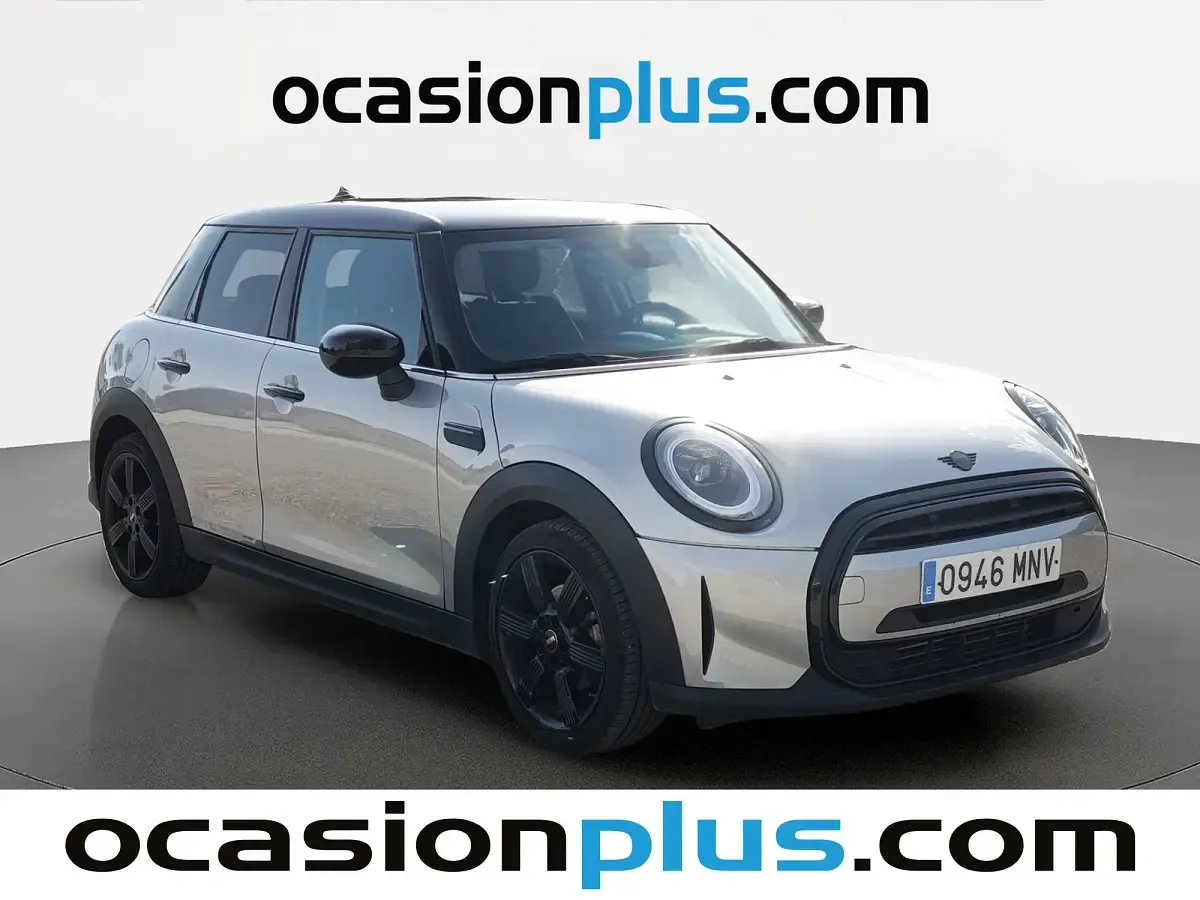 Usado Mini Cooper 136 CV (100 kW) 2024 Gris plata Utilitario