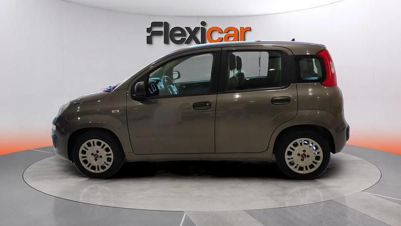 Usado Fiat Panda 71 CV (52 kW) 2022 Gris Utilitario