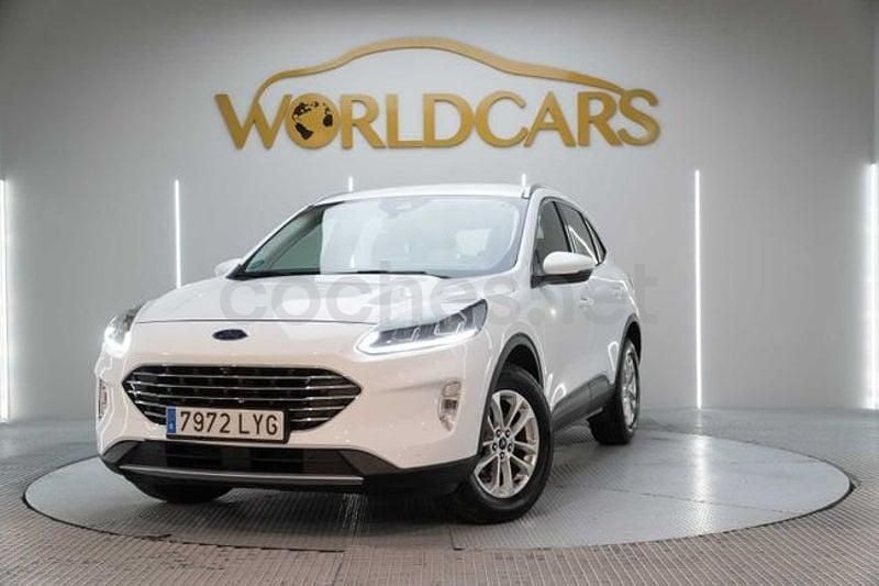 Usado Ford Kuga Titanium 190 CV (139 kW) 2022 Blanco SUV