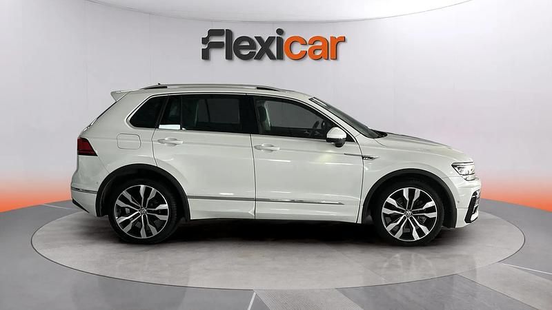 Usado VW Tiguan Sportline 190 CV (139 kW) 2019 Negro SUV