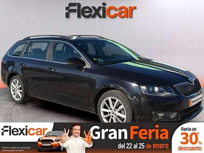 Negro Usado 2016 Skoda Octavia Ambition Familiar | 11.490 € (Super precio) - Imagen 1/4