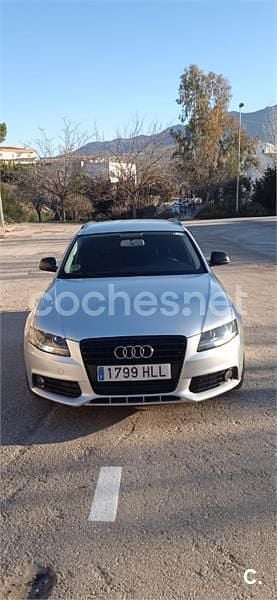 Usado Audi A4 143 CV (105 kW) 2008 Gris / plata Familiar