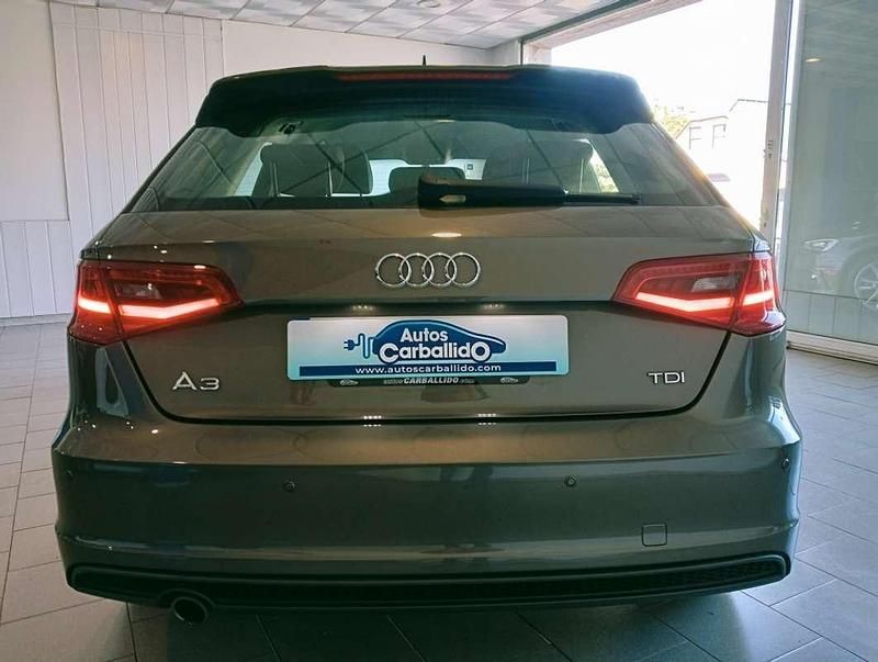 Usado Audi A3 Sportback S-Line 110 CV (80 kW) 2015 Marrón Utilitario