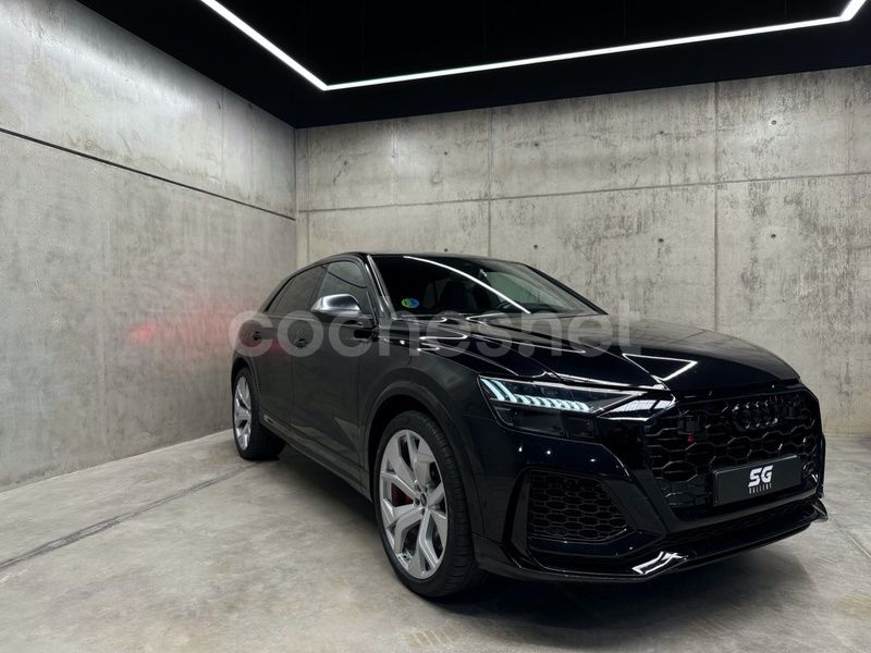 Negro Usado 2021 Audi RS Q8 Ambiente SUV | 94.990 € (Super precio) - Imagen 1/4