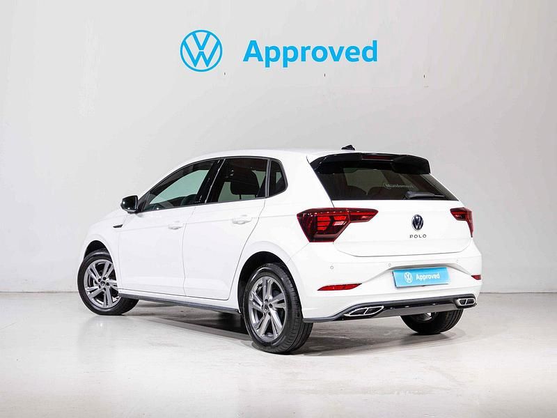 Usado VW Polo R-line 95 CV (69 kW) 2023 Blanco, y punto Coupe
