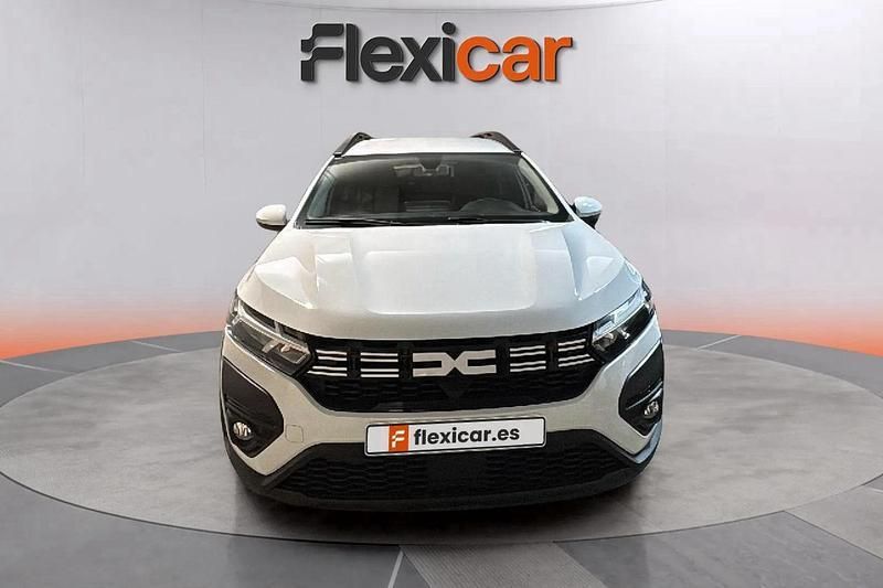 Usado Dacia Jogger Expression 110 CV (80 kW) 2023 Blanco Monovolumen