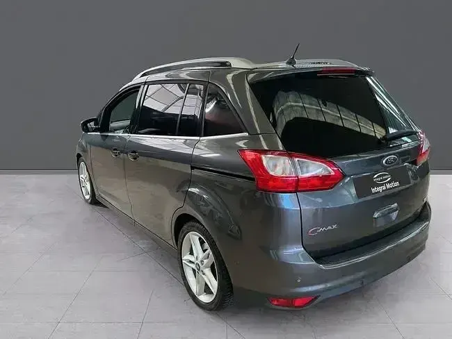 Usado Ford C-MAX Titanium 125 CV (91 kW) 2017 Gris Monovolumen