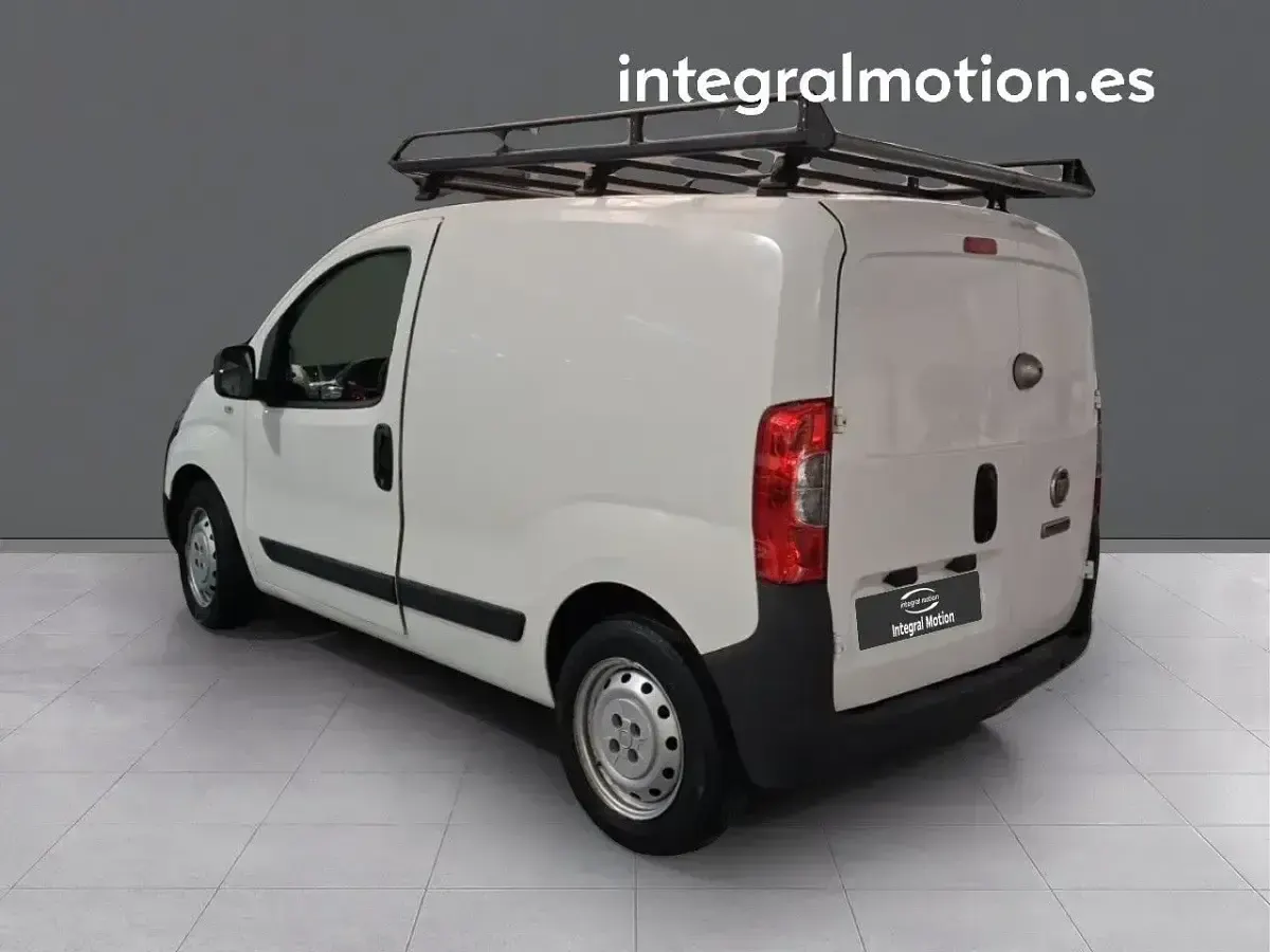 Usado Fiat Fiorino 95 CV (69 kW) 2021 Blanco Monovolumen