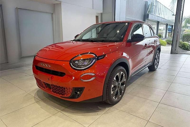 Naranja Nuevo 2025 Fiat 600 La Prima Berlina | 26.091 € (Precio justo) - Imagen 1/4