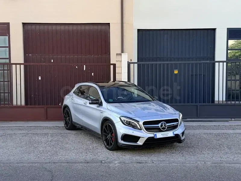 Usado Mercedes GLA45 AMG AMG Edition 1 360 CV (264 kW) 2015 Gris / plata SUV