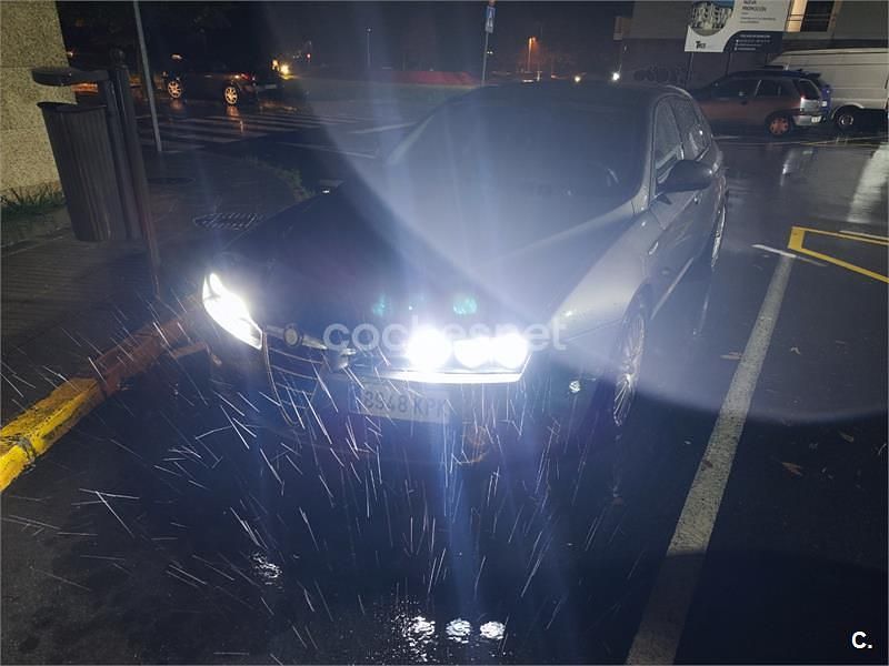 Usado Alfa Romeo 159 210 CV (154 kW) 2007 Verde Familiar