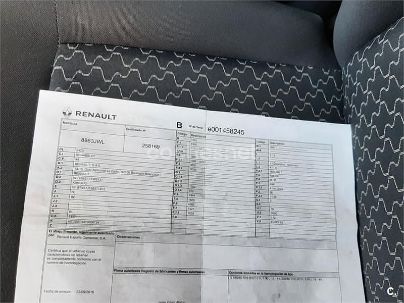 Usado Renault Kangoo Expression 90 CV (66 kW) 2016 Blanco Monovolumen