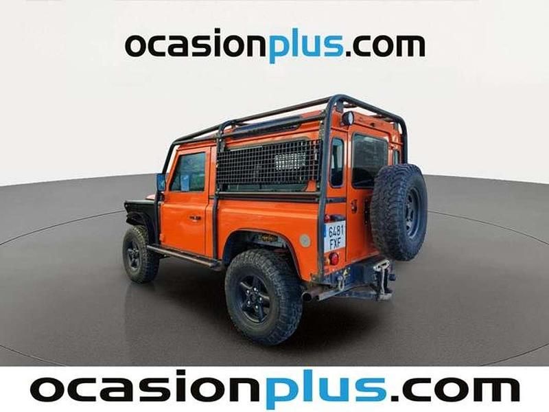 Usado Land Rover Defender 122 HP (89 kW) 2007 Laranja Carrinha