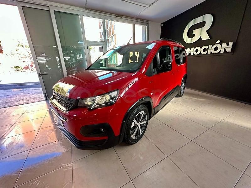 Usado Peugeot Rifter GT-line 130 CV (95 kW) 2019 Rojo Monovolumen