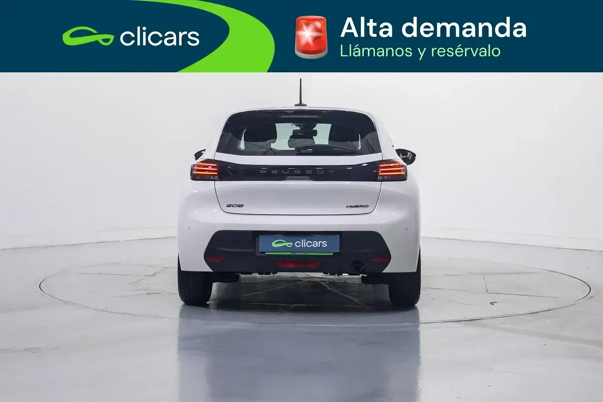 Usado Peugeot 208 Style 110 CV (80 kW) 2025 Blanco Utilitario