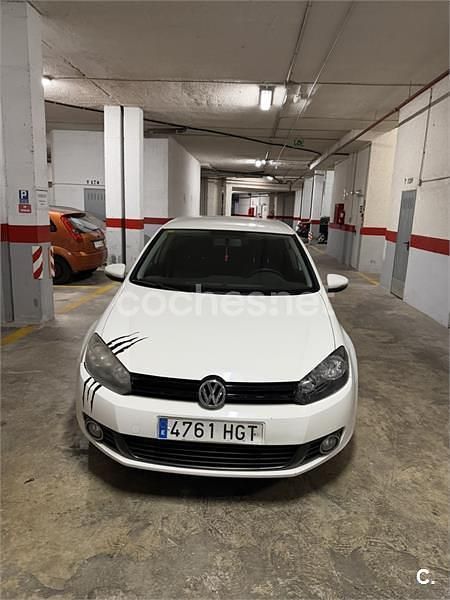 Usado VW Golf VI Advance 105 CV (77 kW) 2011 Blanco Utilitario