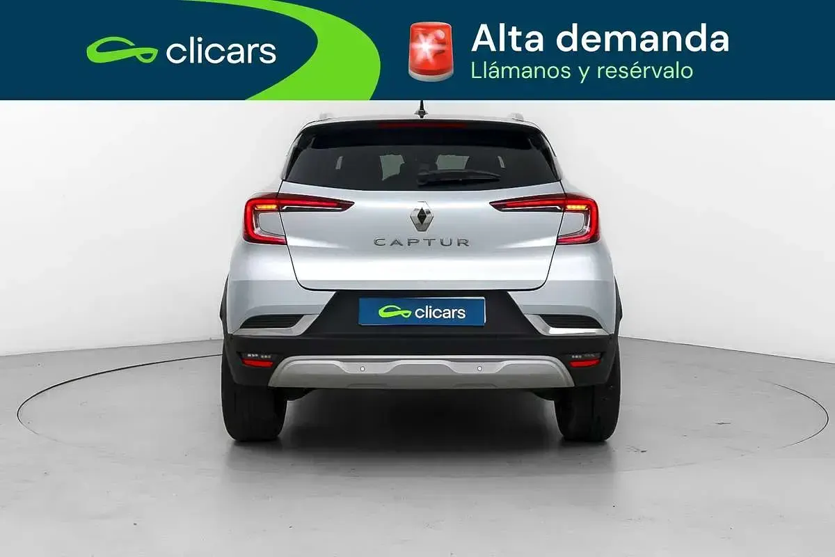 Usado Renault Captur Techno 91 CV (66 kW) 2024 Blanco SUV