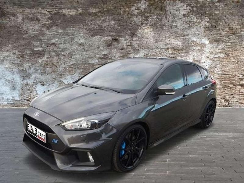 Usado Ford Focus RS 257 CV (189 kW) 2017 Negro Berlina