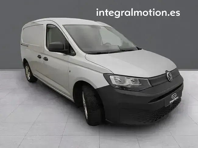Usado VW Caddy Maxi 102 CV (75 kW) 2023 Gris Monovolumen