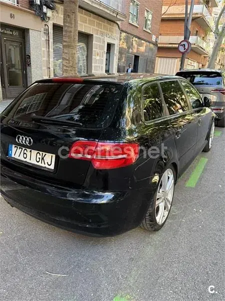 Usado Audi A3 Attraction 125 CV (91 kW) 2009 Negro Utilitario