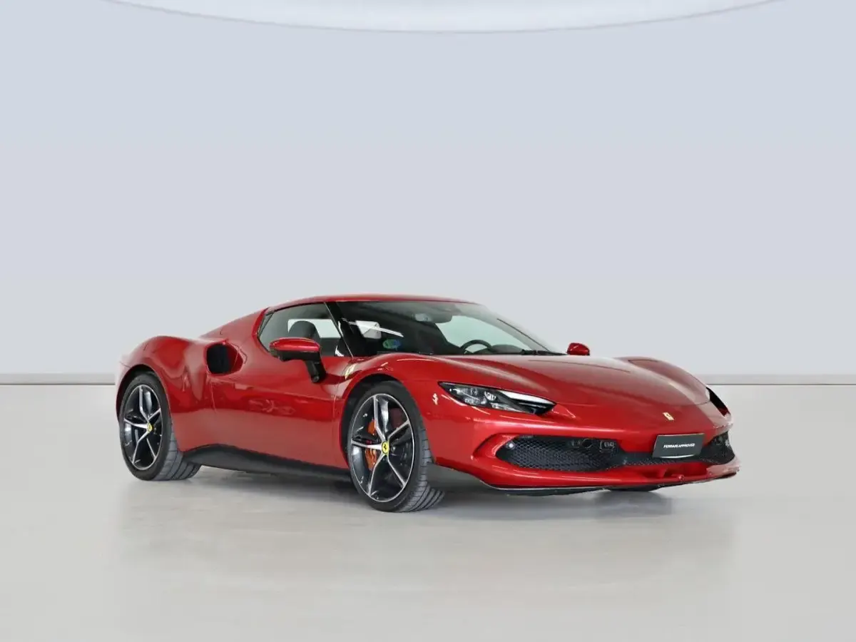 Usado Ferrari 296 829 CV (609 kW) 2022 Rojo