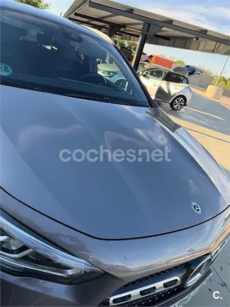 Usado Mercedes GLA250 224 CV (164 kW) 2022 Gris / plata SUV