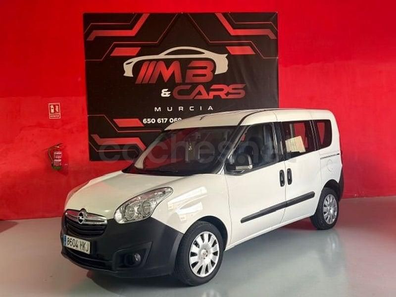 Usado Opel Combo Expression 90 CV (66 kW) 2012 Blanco Monovolumen