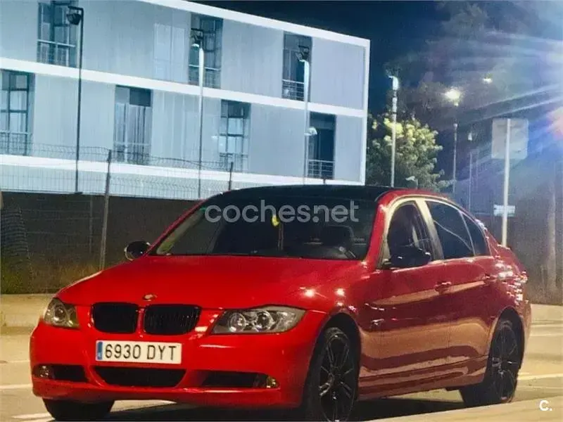 Usado BMW 320 150 CV (110 kW) 2006 Rojo Berlina