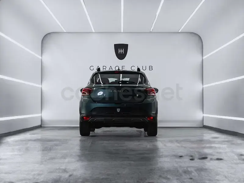 Usado Dacia Sandero Extreme 110 CV (80 kW) 2024 Verde Berlina