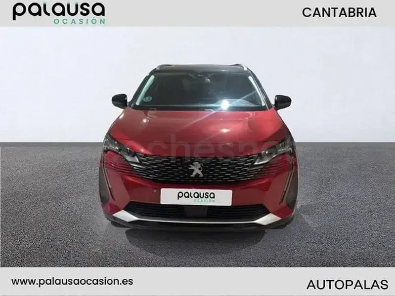 Usado Peugeot 5008 Allure 130 CV (95 kW) 2021 Rojo SUV