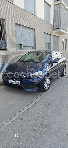 Usado BMW 225 Active Tourer iPerformance 224 CV (164 kW) 2018 Azul Monovolumen