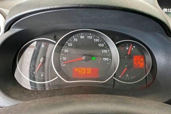 Usado Renault Kangoo 110 CV (80 kW) 2019 Blanco Monovolumen