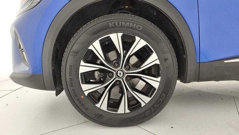 Usado Renault Captur Techno 90 CV (66 kW) 2023 Azul + techo negro SUV