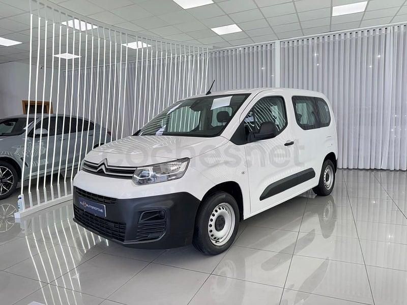 Usado Citroën Berlingo Live 76 CV (55 kW) 2019 Blanco Monovolumen