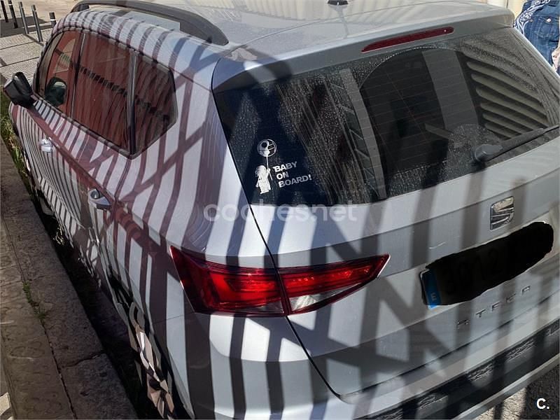 Usado Seat Ateca Style 115 CV (84 kW) 2017 Gris / plata SUV